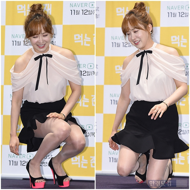 ▶ 유소영, '너무 짧은 초미니에 일어나기도 힘들어~'