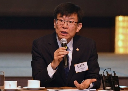김상조 공정거래위원장이 7월10일 한경밀레니엄포럼에서 기조연설을 하고 있다./ 사진=김범준 기자