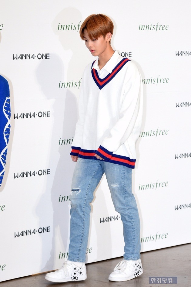배진영, '보호본능 자극하며 입장'