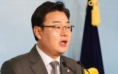 한국당 "인사 꼼수로 수사 방해"…秋 검찰인사 예고 비판