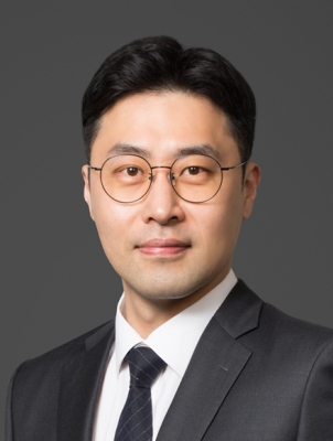 류한서 필진