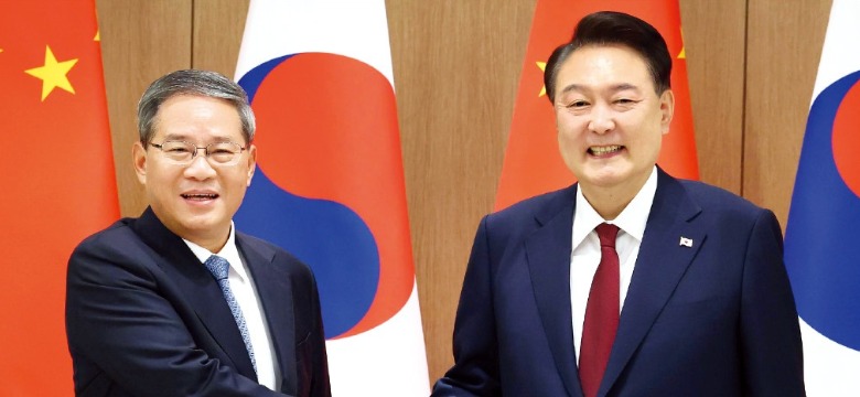 尹대통령-리창 총리 회담…한·중 FTA 2단계 협상 돌입