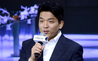 안성재 "사람들이 날 보고 미쳤다고"…NYT도 집중 조명