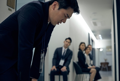 "취업하려면 경력 쌓아야"···신입채용에 경력 원하는 기업들