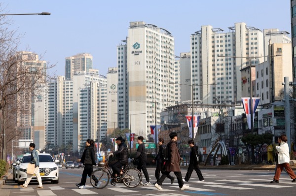 강남 집주인, 수억원 낮춰 급하게 팔더니…'놀라운 상황'