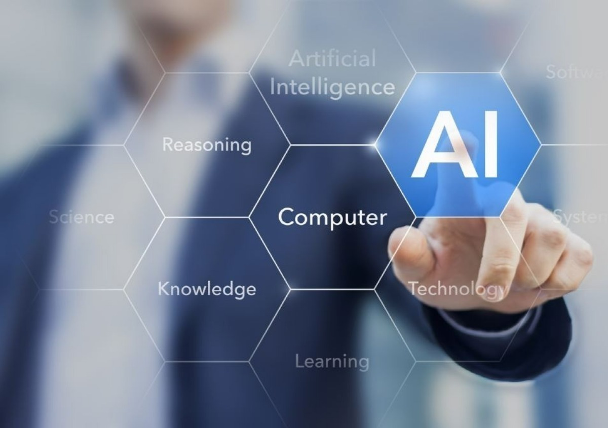 차기 대통령, 'AI 수석' 전권을 "GPU 30만개 확보 나서야"
