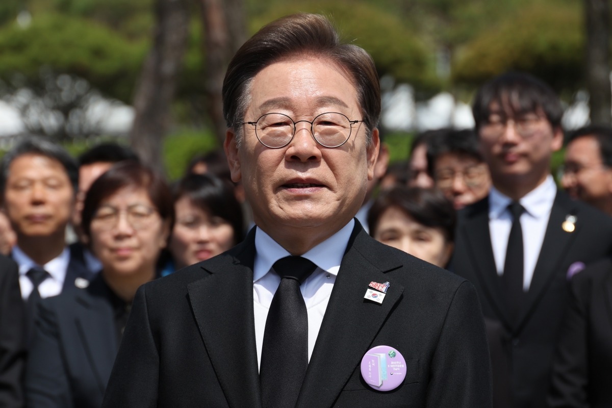 이재명 "대통령 4년 연임·결선투표제 개헌"