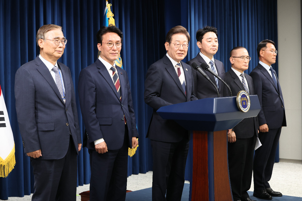 이재명 대통령도 산 ETF 국내 시장 '200조 시대' 개막