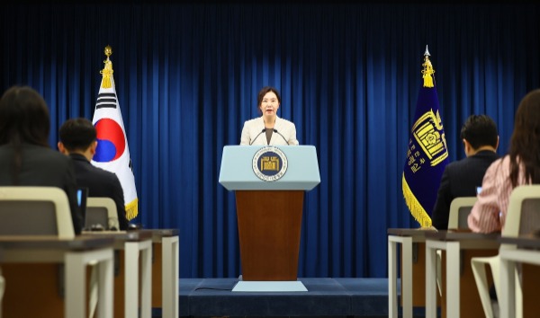 경제·통상·외교 '차관 체제'로 李대통령, 1차 차관 인사