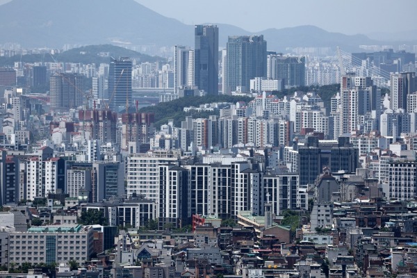 천장 뚫린 집값에…성동·마포 규제지역으로 묶는다