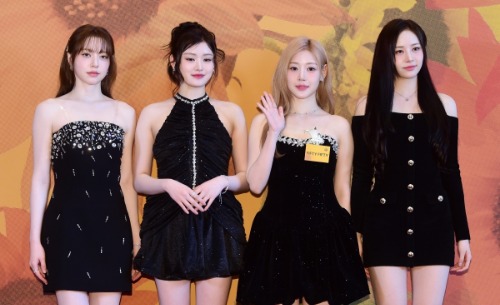'역주행 붐' 피프티피프티 "50대 50 아닌 100%로 만나자" ATA 릴레이 인터뷰
