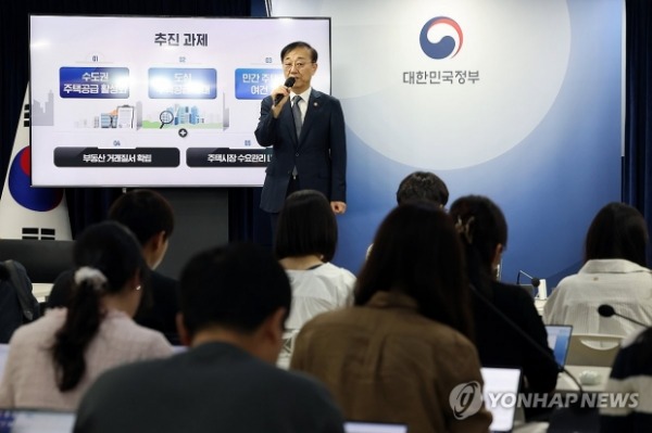 공공택지 LH가 직접 개발…수도권에 12만가구 더 짓는다