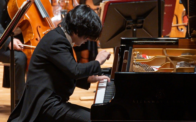 첫눈 오는 날 임윤찬의 '라벨'… 재즈의 흥과 여운으로 빛났다