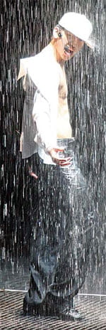 [한류의 새 패러다임…가수 비 월드투어] 여러분도 좋아하죠? 홍콩이 '비'에 젖었다