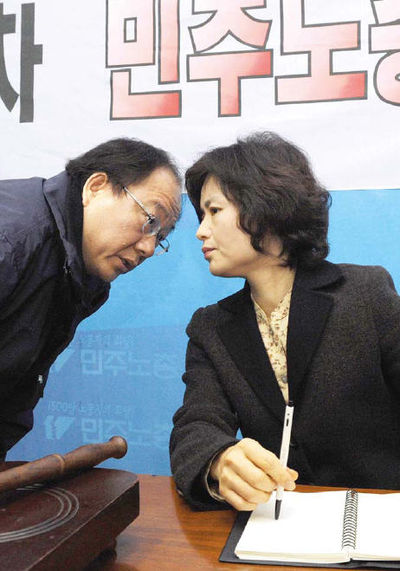 네티즌 "성폭력 민노총 차라리 해체하라"