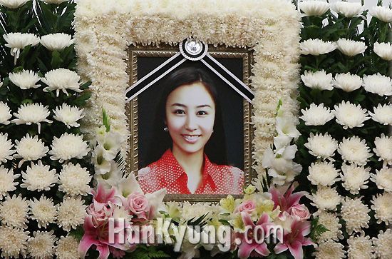 포토 故 김민경 위암 투병 끝에 3일 사망 | 한경닷컴
