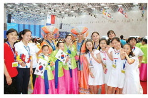 [생글기자 코너] 세계 합창 올림픽, 노래로 하나가 된 지구촌의 아이들