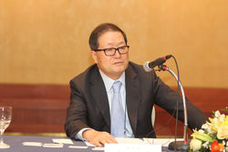 "법률 시장 개방 대비, 로펌 경쟁력 키워야"