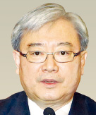 김석동 금융위원장 "체크카드 소득공제율 높이겠다"