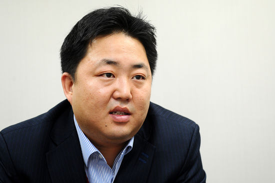비와 사우나 간 쿠팡 임원, 간호사가 둘러싼 까닭