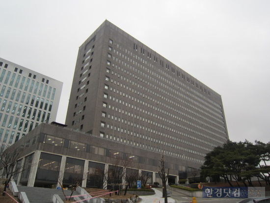 검찰, '카카오톡 특허권 침해' 수사 착수