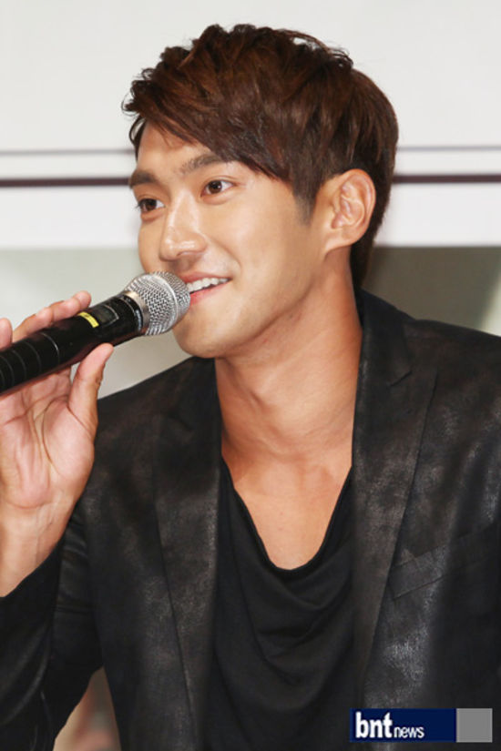 bnt포토 슈퍼주니어 시원 은혁씨가 참 멋있네요 | 한경닷컴 [bnt포토] 슈퍼주니어 시원, 은혁씨가 참 멋있네요