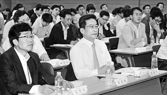 "노인 실손보험 가입 1%뿐…전용상품 시급"