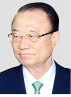 '파이시티 로비' 최시중, 징역 2년6개월