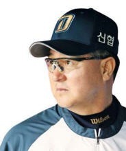 '선두 질주' 넥센 염경엽 감독 vs '꼴찌 탈출' NC 김경문 감독