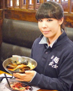 [주목 이 점포] 고양시 장항동 라멘전문점 '멘무샤', 정통 일본 라멘에 소스는 한국식