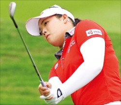 괴력의 장타 앞세워 LPGA 4개대회 모두 '톱4'…17세 쭈타누깐 "난 태국의 박세리"