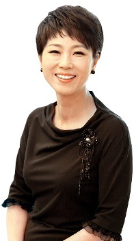 문희옥 "방송보다 음반…진짜 가수가 롱런하는 이유죠"