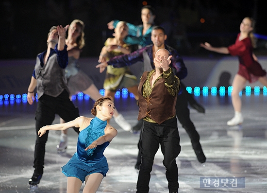 [포토] '삼성 갤럭시★스마트에어컨 올댓스케이트 2013' 김연아와 친구들