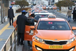 법인 택시기사 월 소득 얼만가 했더니…서울시 첫 전수조사 