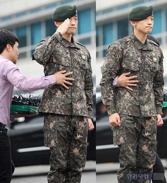 [포토] 비, '매니저 손에 이끌려 급히 자리 떠'