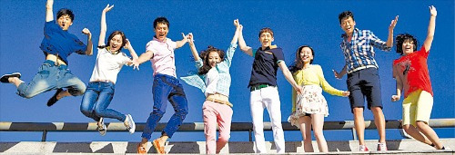 CJ E&M이 기획 단계부터 참여하고 해외 배급을 맡는 중국 청춘 드라마 ‘일과 이분의 일, 여름’. CJ E&M 제공