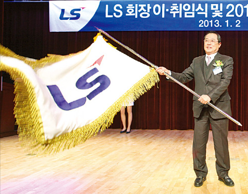 [불황을 이기는 기업들] LS, '그린 솔루션'사업 역량 집중…신재생에너지 시장 공략 강화