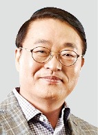 신헌 롯데쇼핑 대표 "백화점 아닌 오십화점으로"