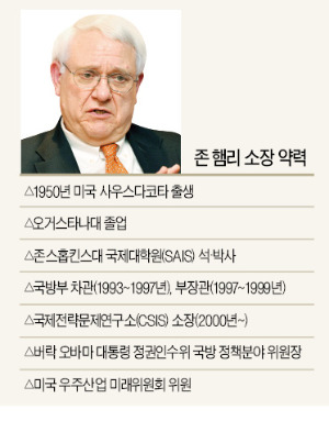 [한경 인터뷰] "北 지도부, 경제 현대화 과정서 통제력 잃을까 두려워해"