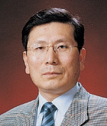 한국항공대 신임 총장에 이강웅 교수