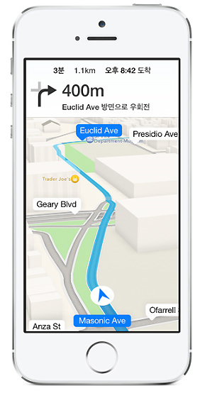 애플 아이폰5S 등에 내장된 '지도' 앱 화면. 출처=애플 공식 홈페이지