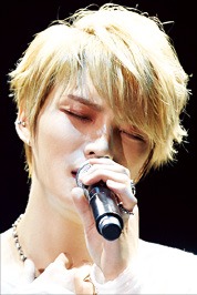 日 사로잡은 김재중…오사카 밤은 뜨거웠다