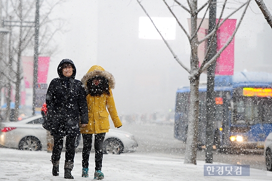 서울날씨, 황사눈 온 뒤 한파…대체 언제까지?