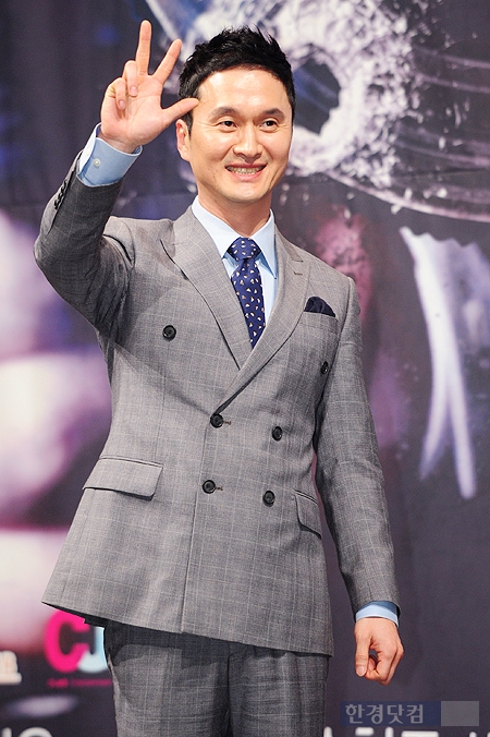 [포토] 장현성, '쓰리데이즈' 기대해 주세요~