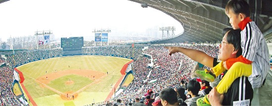 "플레이 볼!" 2014 프로야구 29일 개막…9개구단 전력 '종이 한장 차'