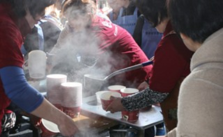 세월호 자원봉사단 /기사 내 케밥 자원봉사와는 무관