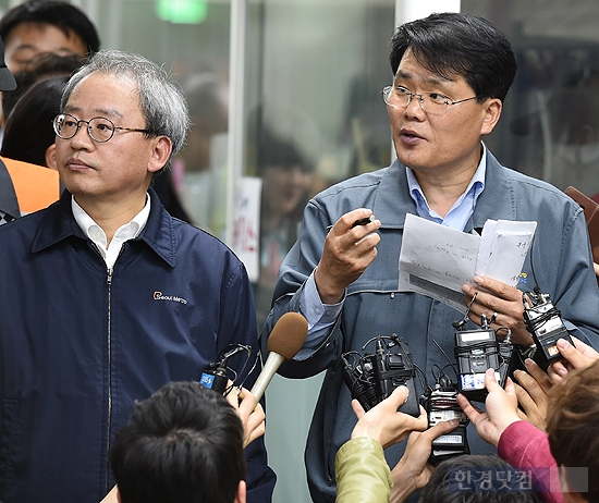 [포토] '지하철 추돌 사고' 브리핑 하는 장정우 서울메트로 사장