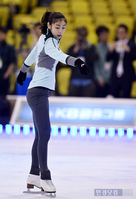 [포토] 김연아, '시원하게 바람 가르며~'