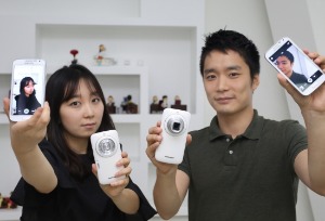 LG유플러스, 카메라 특화 스마트폰 '갤럭시 줌2' 단독 출시