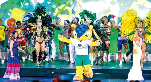 [Global Issue] 월드컵은 개막됐지만…캄캄한 브라질 경제